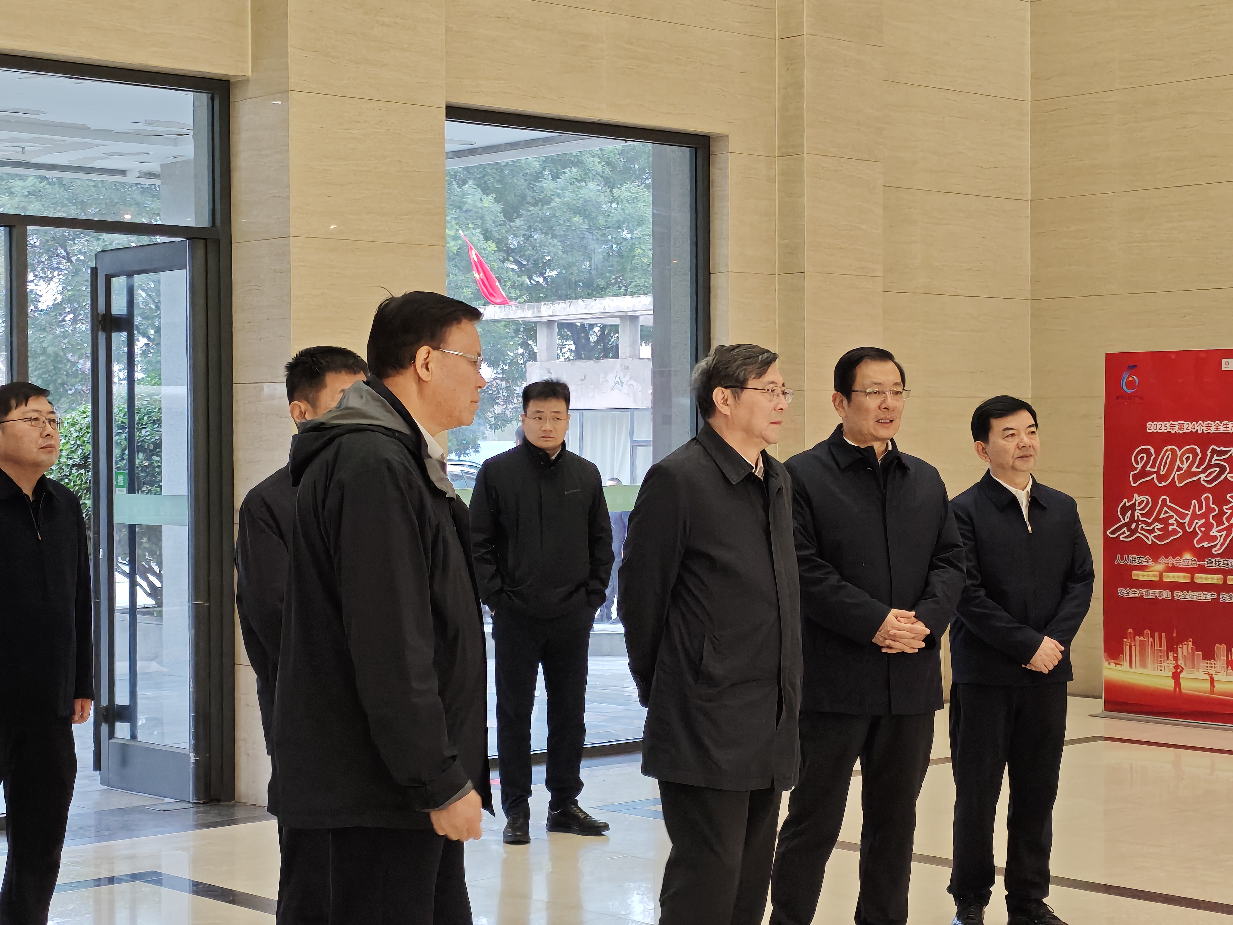 微信图片_20251022103416_258_24.jpg 微信图片_20251022103416_258_24.jpg