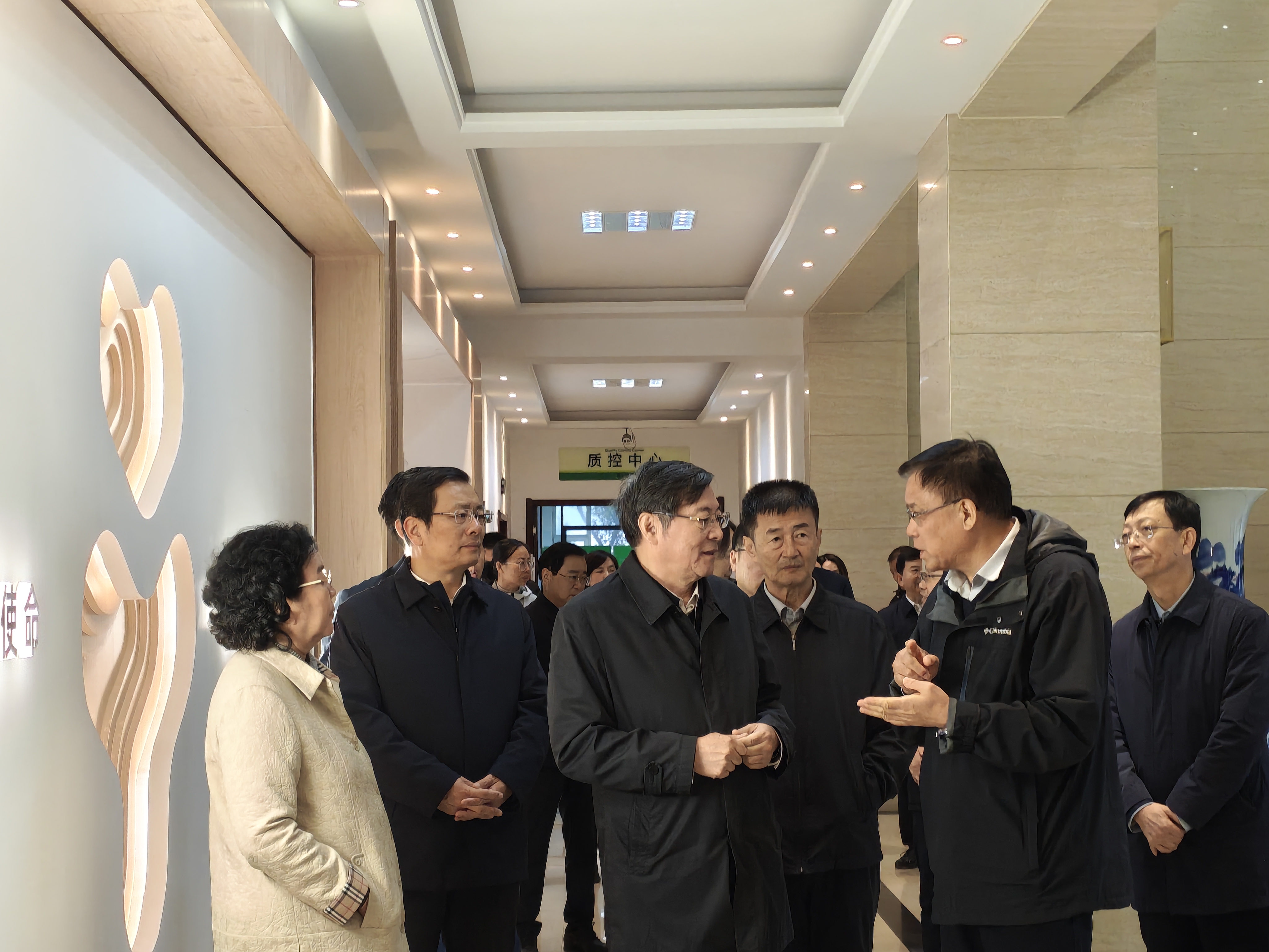 微信图片_20251022103339_237_24.jpg 微信图片_20251022103339_237_24.jpg